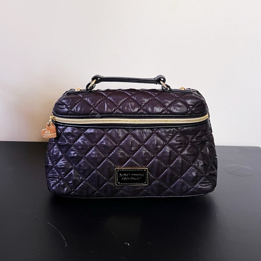 Betsey Johnson Black & Gold Quilted Vanity Bag Makeup Purse Top Handle Floral